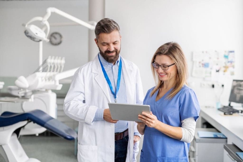 Dental Assistant